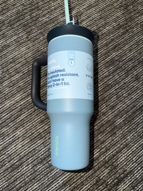 NWT Owala 40 Oz Tumbler Lost Valley